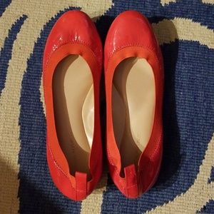 Banana Republic red ballet flats